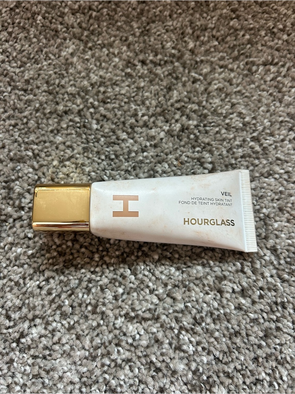 Hourglass Veil Hydrating Skin Tint foundation-7